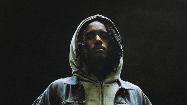 concert yvnnis docks lausanne - YVNNIS