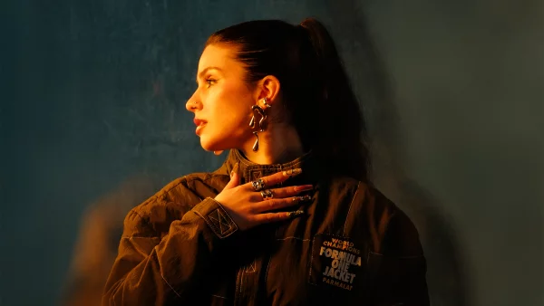 a1692367 6a46 4dbf 94bd 41ccb69f719d png - EVE LA MARKA - Complet !